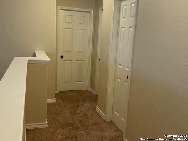 Listing photo id 3 for 5011 Flipper Drive