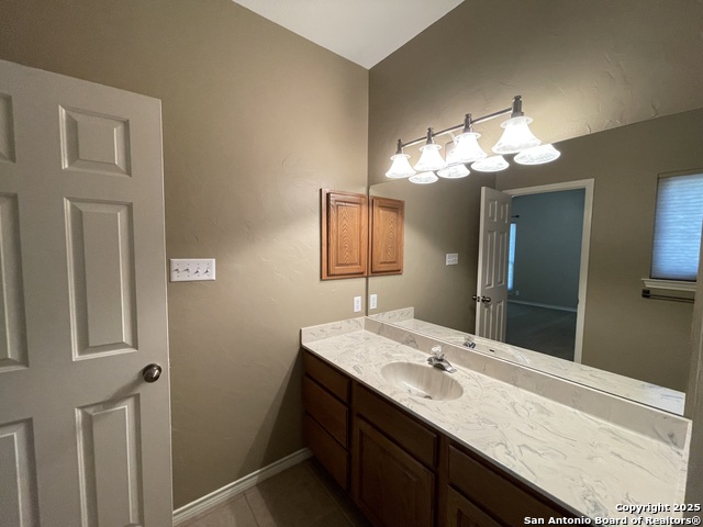 Image 29 of 52 For 164 Grey Bluff