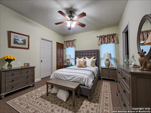 Image 30 of 52 For 164 Grey Bluff