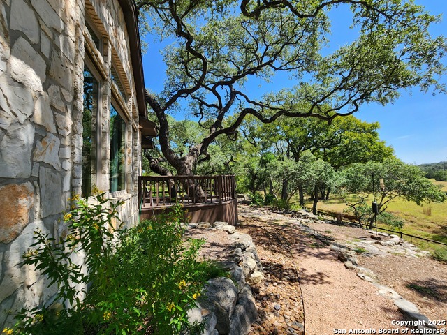 Image 44 of 52 For 164 Grey Bluff