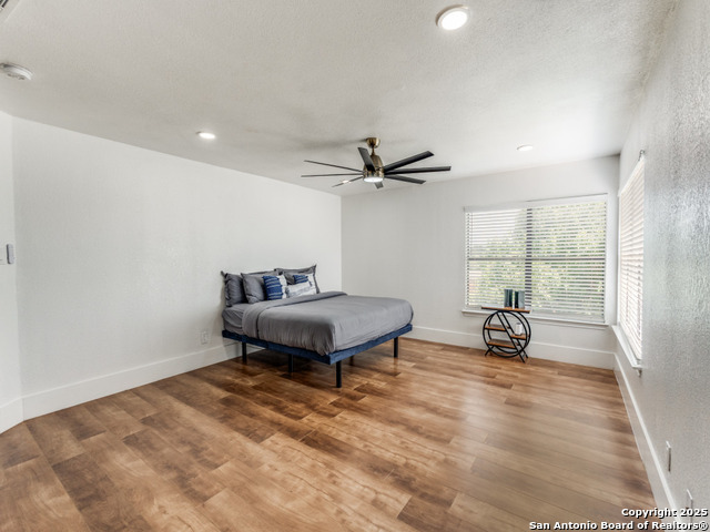 Image 11 of 23 For 7926 Encanto Vista