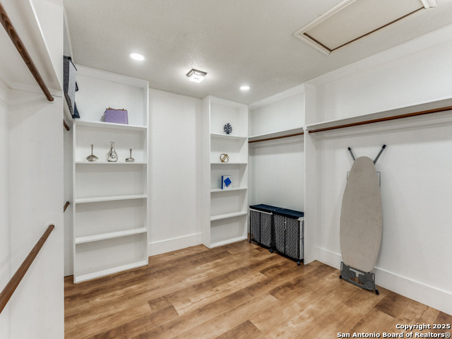 Image 13 of 23 For 7926 Encanto Vista