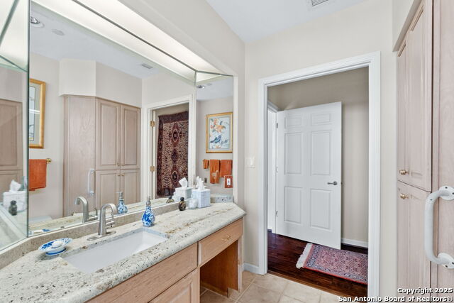 Image 11 of 45 For 1 Towers Park Ln  1211