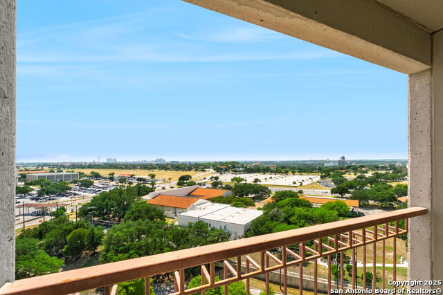 Image 12 of 45 For 1 Towers Park Ln  1211