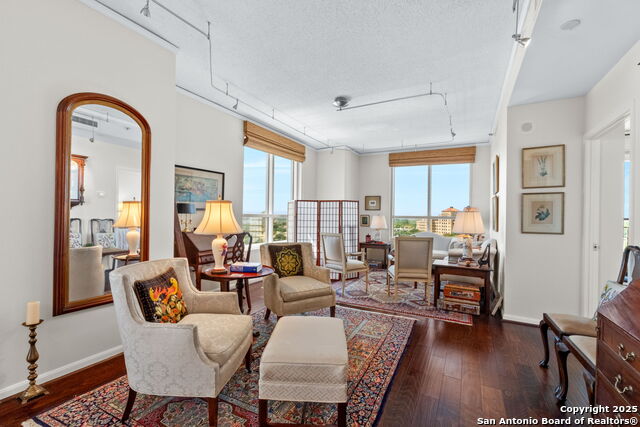 Image 3 of 45 For 1 Towers Park Ln  1211