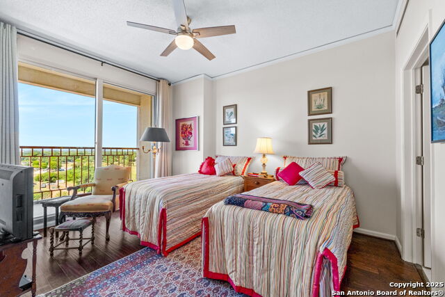 Image 7 of 45 For 1 Towers Park Ln  1211