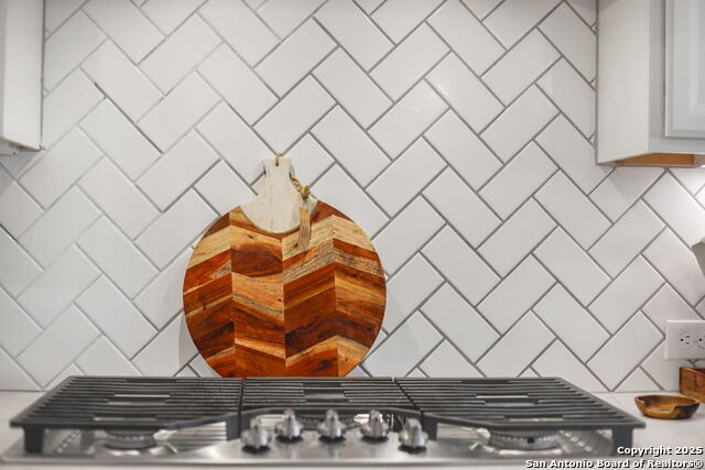 Image 28 of 49 For 10842 Davis Farms