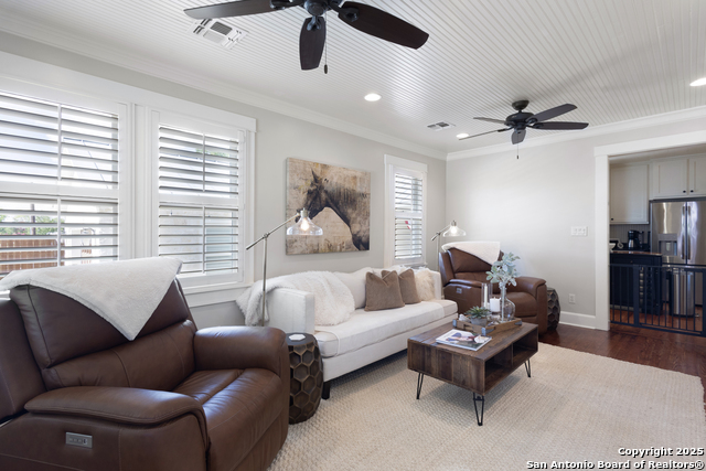 Image 2 of 20 For 307 Frey Street