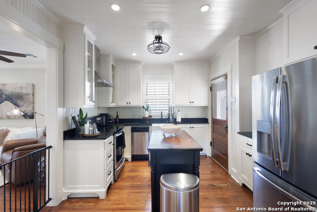 Image 3 of 20 For 307 Frey Street