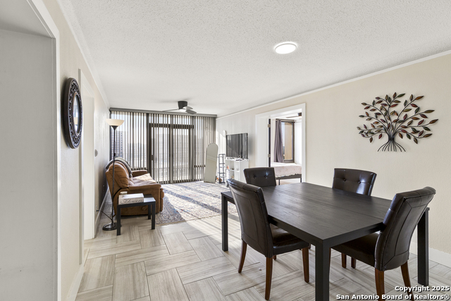 Image 8 of 41 For 7701 Wurzbach 1701