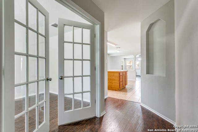 Image 5 of 25 For 316 Lonestar Gait