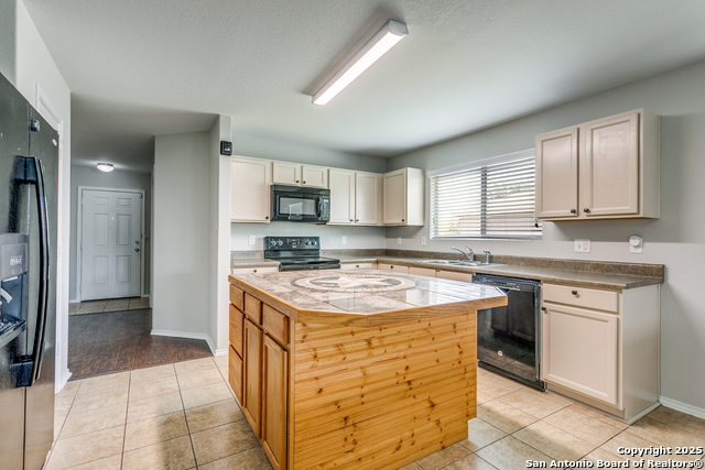 Image 7 of 25 For 316 Lonestar Gait