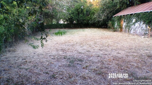 Image 12 of 13 For 1306 Tyler St N