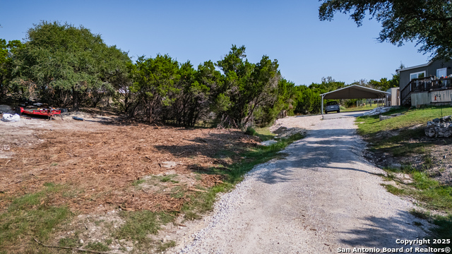 Listing photo id 3 for 1121 Sleepy Hollow