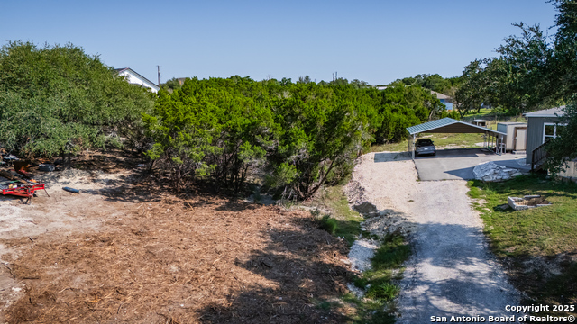 Listing photo id 4 for 1121 Sleepy Hollow