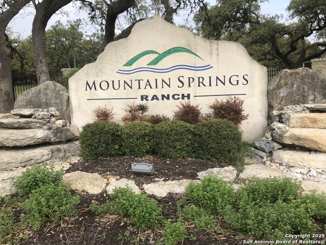 Listing photo id 11 for 144 Jackson  