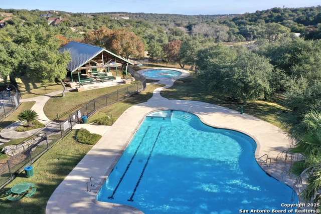 Listing photo id 13 for 144 Jackson  