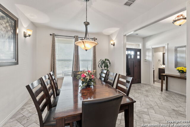 Image 11 of 56 For 7215 Avery  