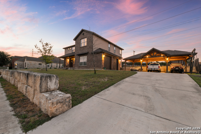 Image 6 of 56 For 7215 Avery  