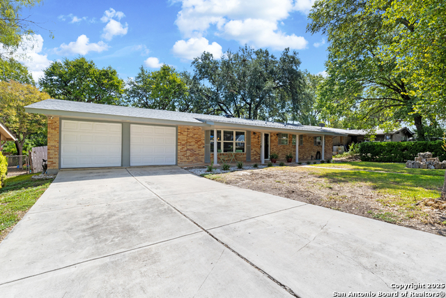 Image 3 of 22 For 8002 Briargate