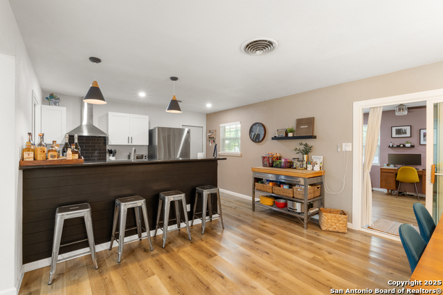 Image 6 of 22 For 8002 Briargate