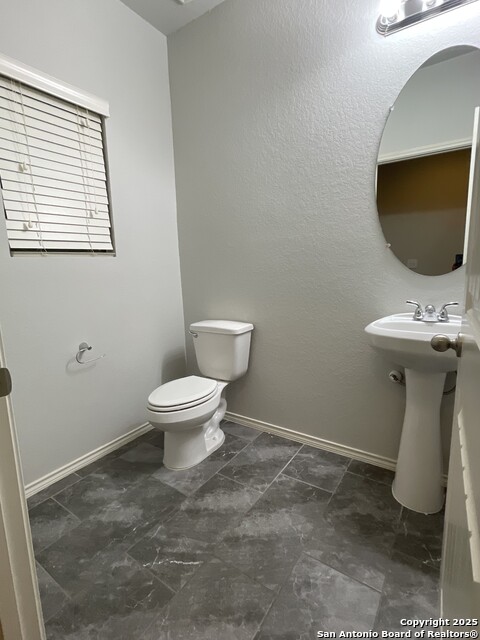 Image 5 of 13 For 8319 Puente  