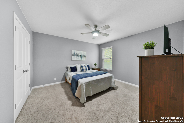 Listing photo id 32 for 10607 Carmona