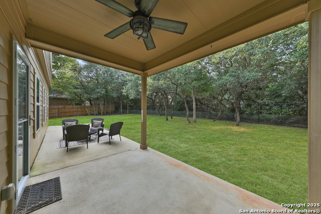 Listing photo id 39 for 10607 Carmona