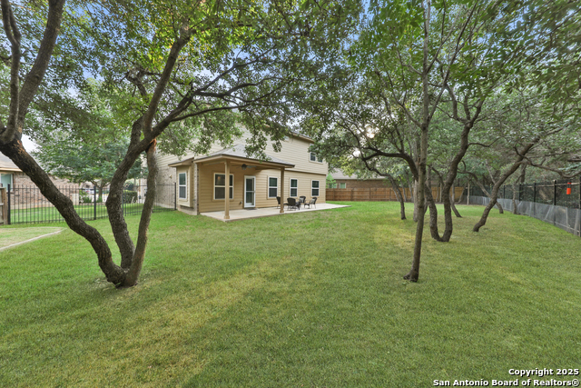 Listing photo id 41 for 10607 Carmona