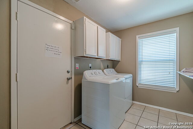 Image 12 of 41 For 6042 Merrimac