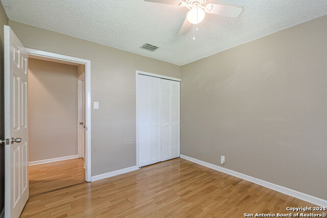 Image 15 of 41 For 6042 Merrimac