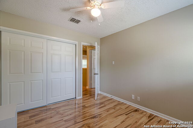 Image 19 of 41 For 6042 Merrimac