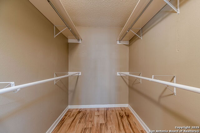 Image 30 of 41 For 6042 Merrimac