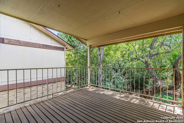 Image 31 of 41 For 6042 Merrimac
