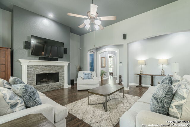 Image 16 of 48 For 7502 Steeple Dr