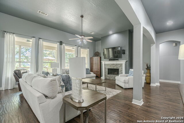 Image 17 of 48 For 7502 Steeple Dr