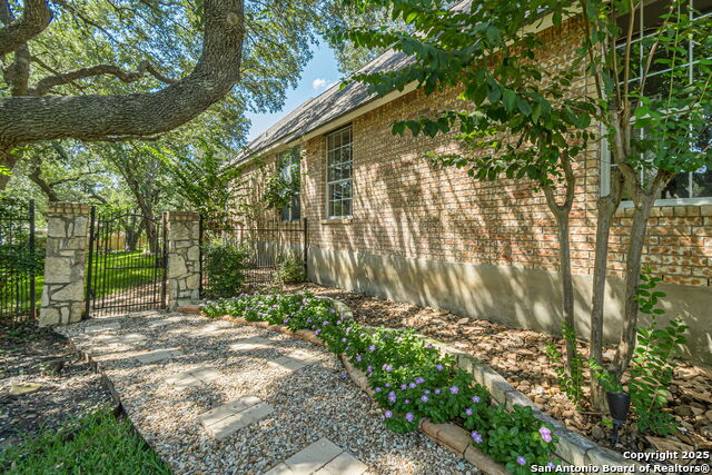 Image 8 of 48 For 7502 Steeple Dr