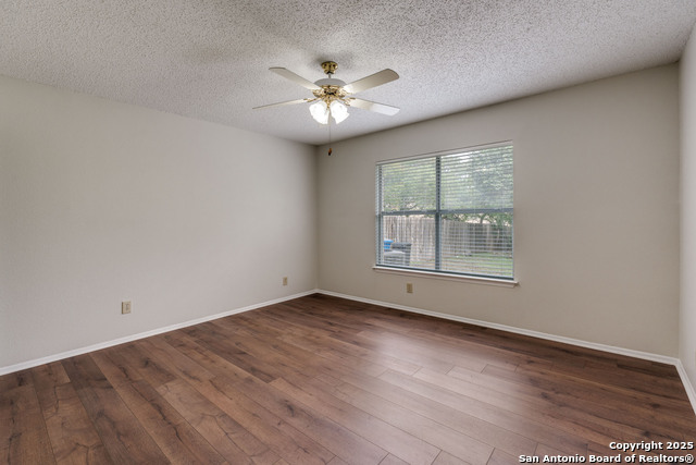 Listing photo id 18 for 2339 Pendant Pass