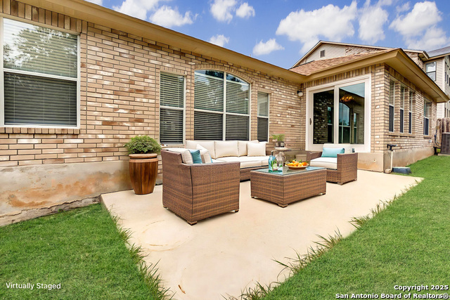 Listing photo id 22 for 2339 Pendant Pass