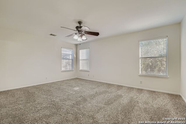 Listing photo id 9 for 7726 Toumey Oak