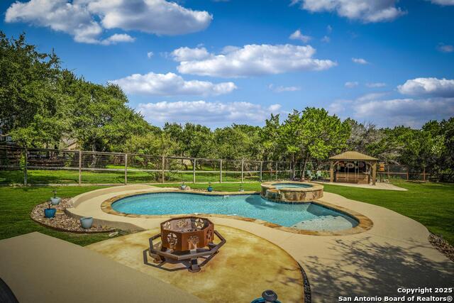 Listing photo id 31 for 126 Mountain Echo