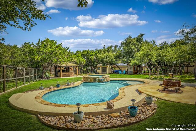 Listing photo id 32 for 126 Mountain Echo