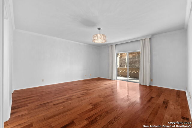 Image 10 of 21 For 7731 Broadway K142