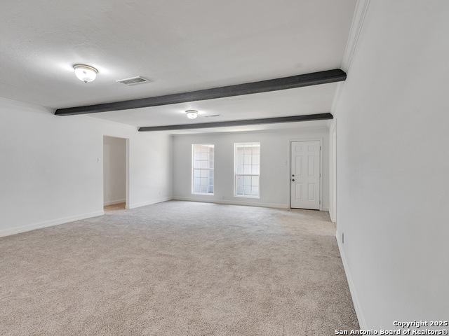 Listing photo id 8 for 25423 Old Carriage Ln