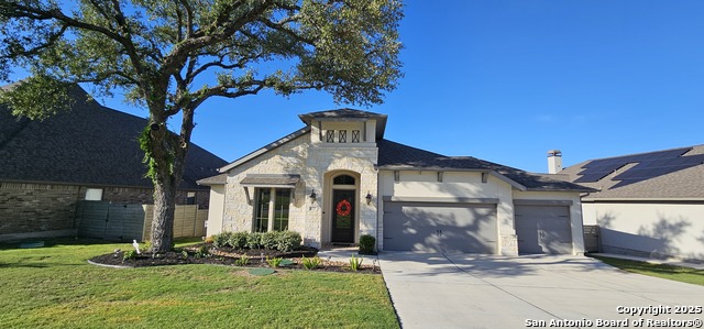 Listing photo id 2 for 633 Vale