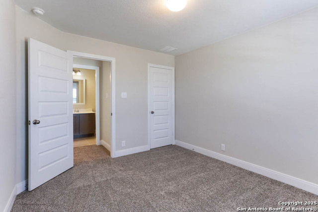 Listing photo id 21 for 330 Glenwood Ranch