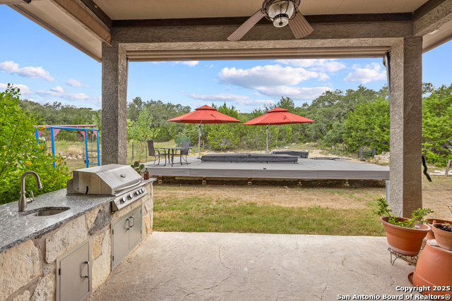 Listing photo id 38 for 5751 High Forest