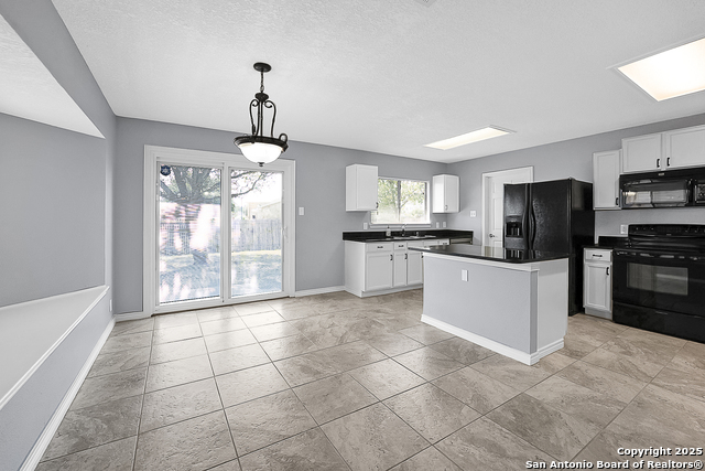 Image 5 of 18 For 1086 Stone Hollow