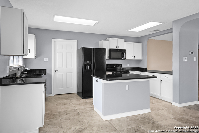 Image 7 of 18 For 1086 Stone Hollow