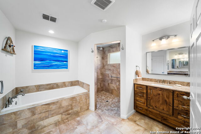 Image 17 of 36 For 175 Forest Oaks